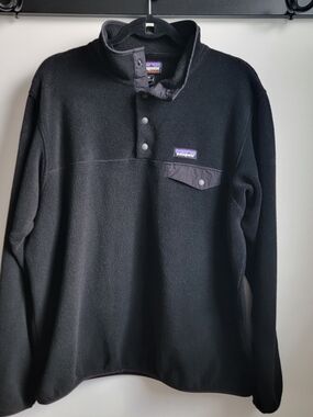 Patagonia Synchilla Black Snap-Button Fleece Pullover